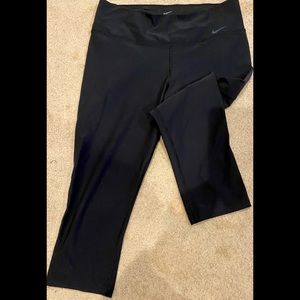 NIKE LEGGINGS